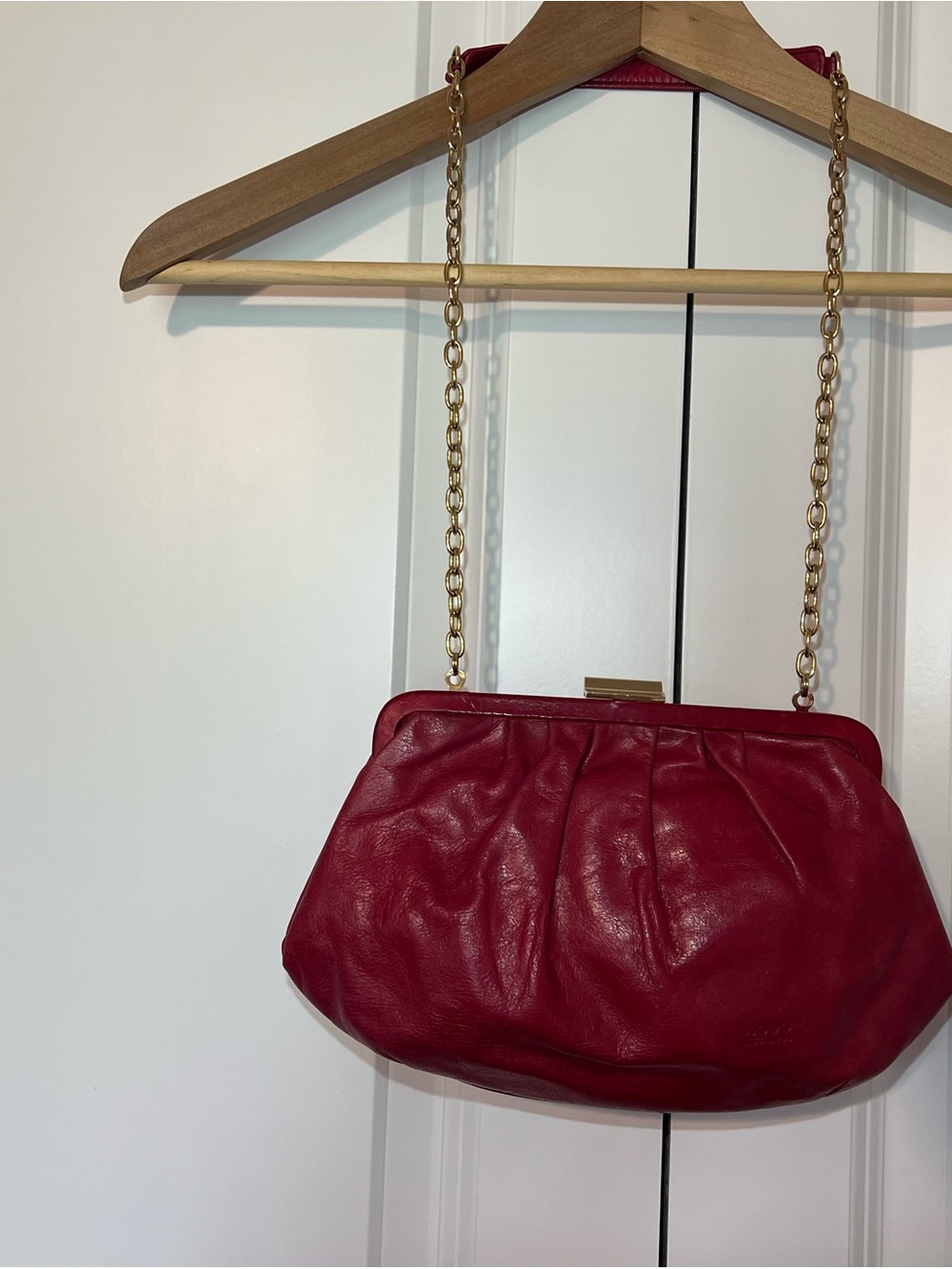 HOBO Red Leather Pleated Chain-Handle Shoulder Bag - Picture 9 of 9